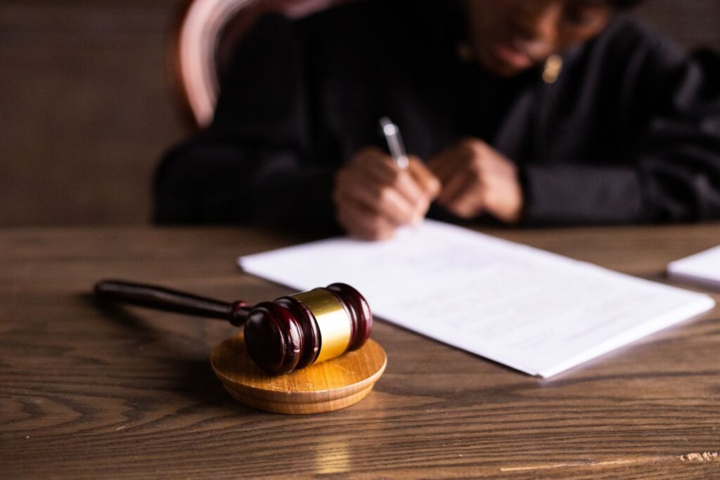 Körperverletzung nach §§ 223, 224 StGB: Einfache und gefährliche Körperverletzung